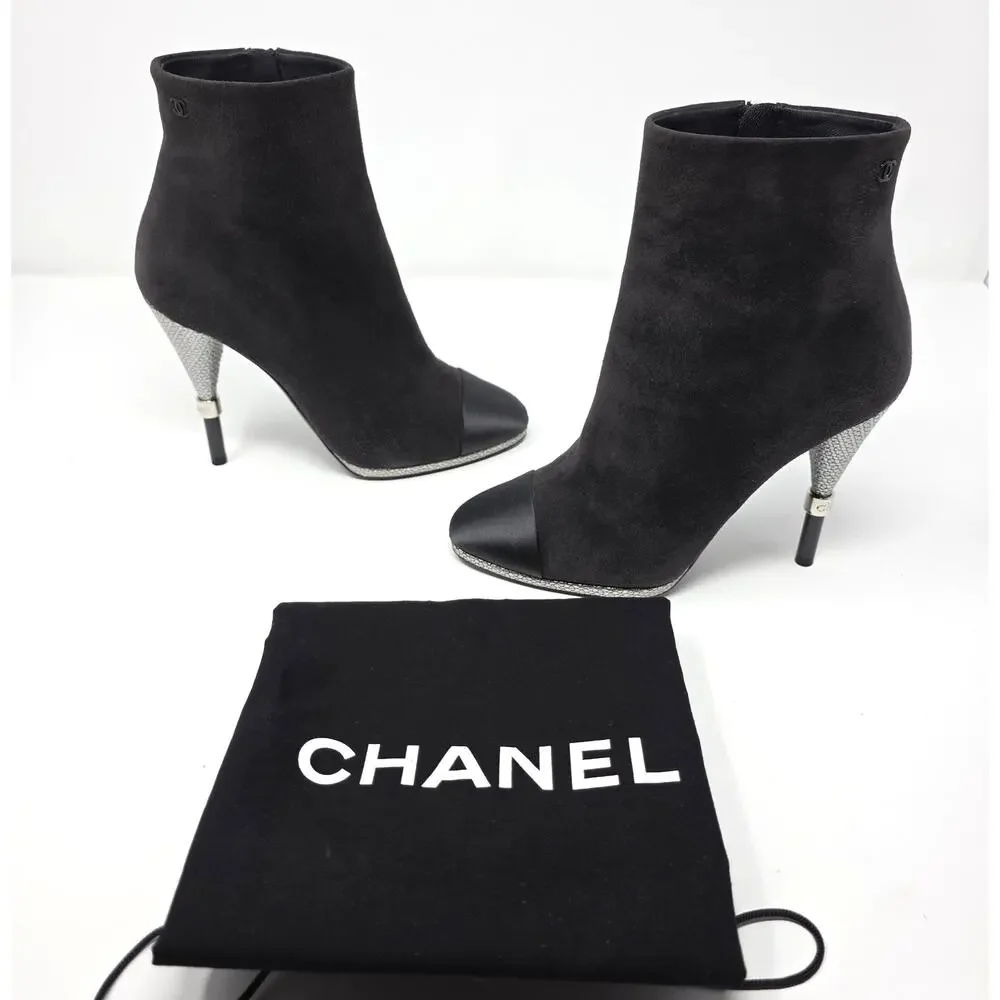 Chanel Suede Ankle Boots CC Logo Cap Toe Grey Black Silver Heels 37 6.5